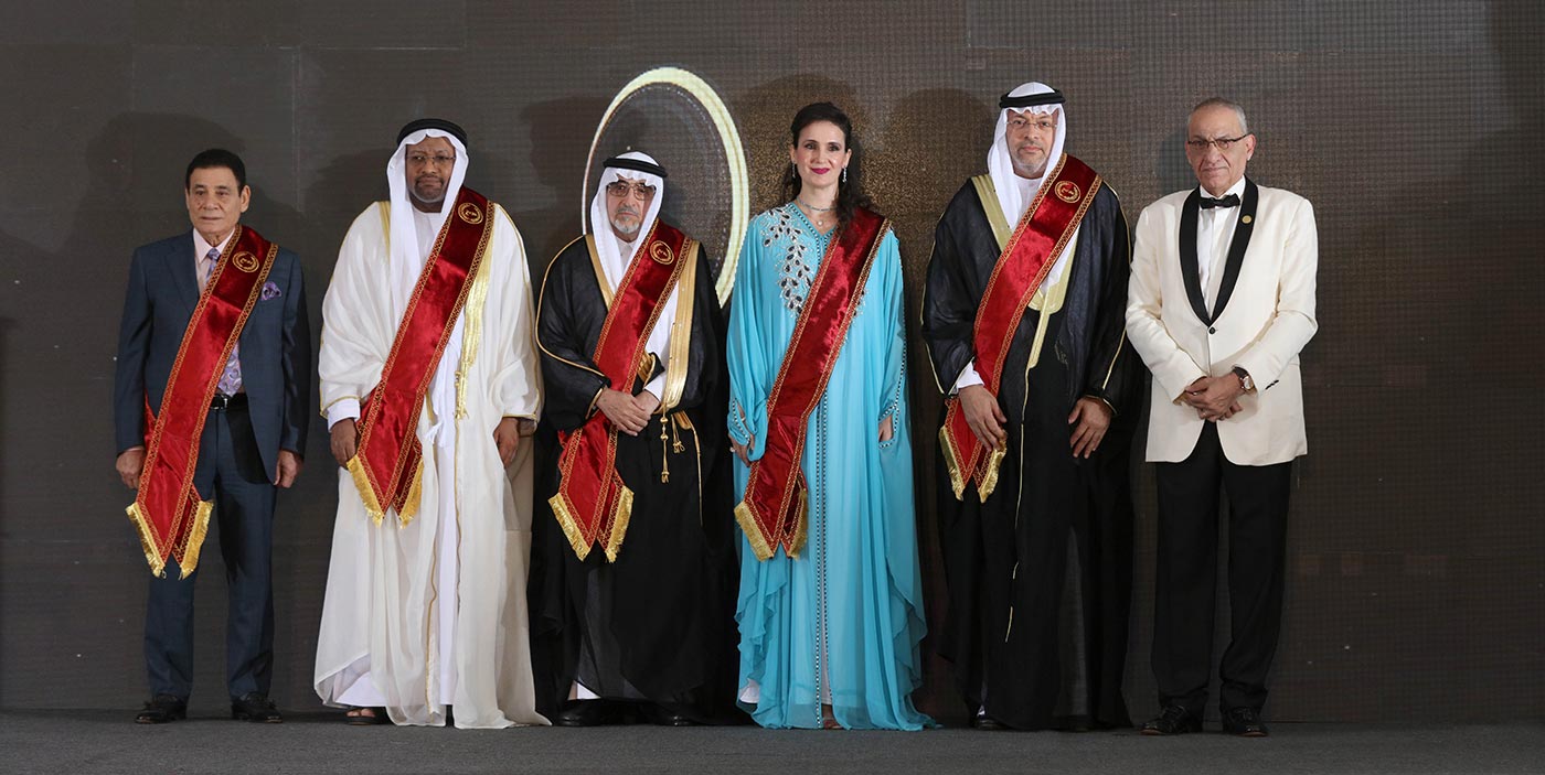 مجلس امناء جائزة فخر العرب الدولية